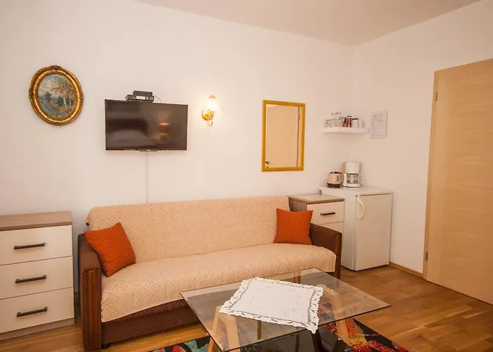 Nadica 3* Baška