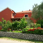Nadica بيت ضيافة باشْكا