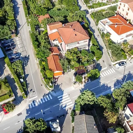 Nadica 3* Baška