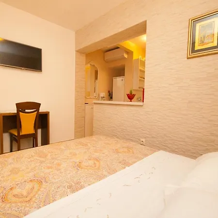 Nadica Guest house