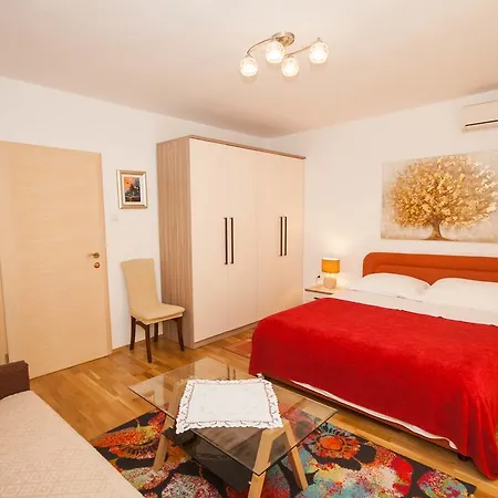 Guest house Nadica