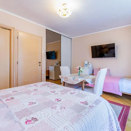 Nadica Penzion 3*